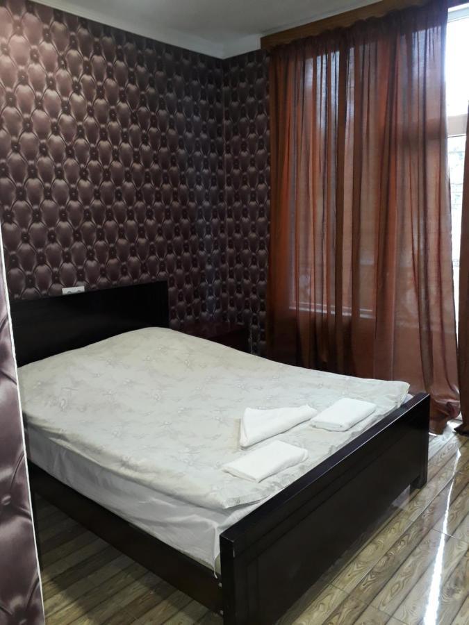Hotel E U R O P E Kvareli Extérieur photo